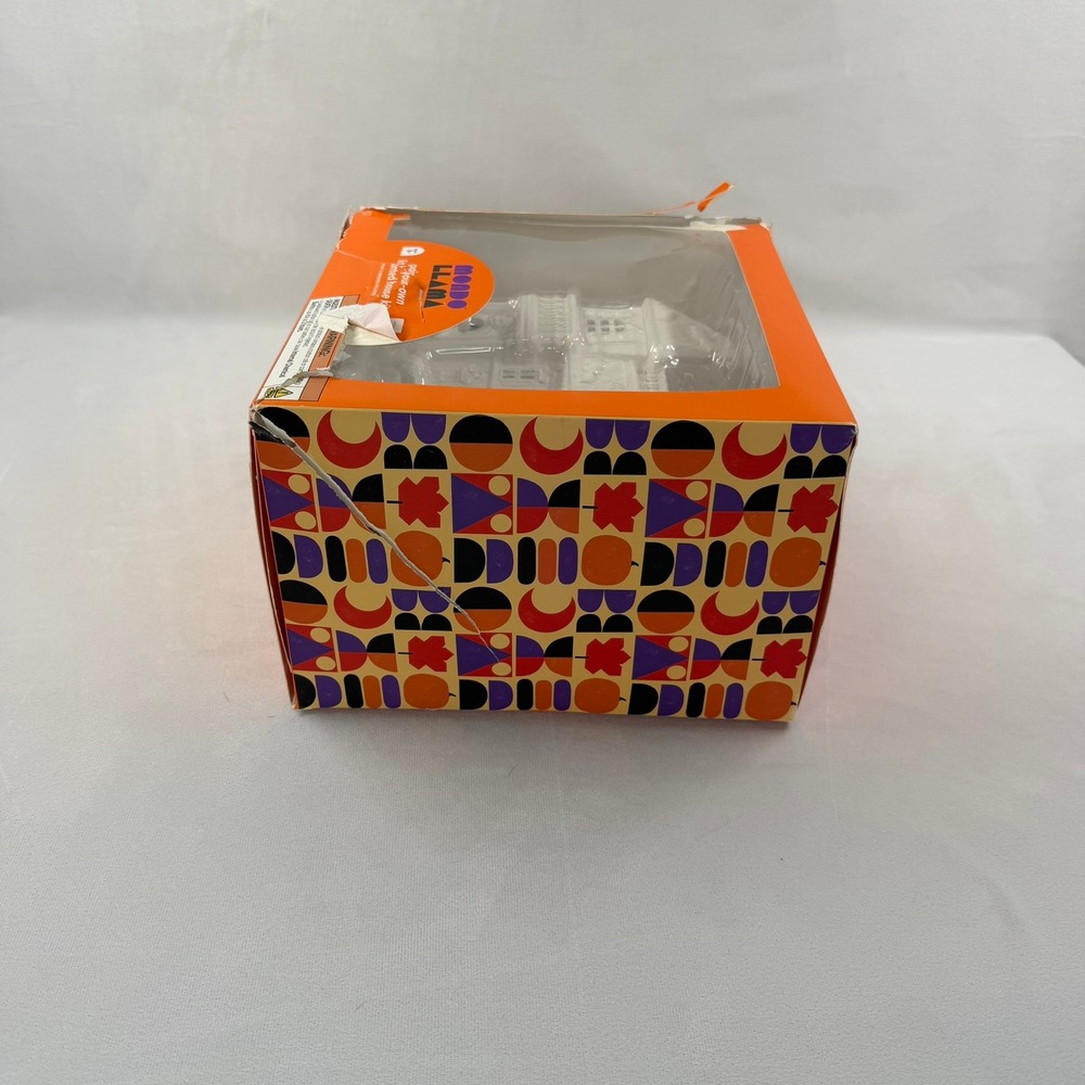 Mondo Llama Paint Your Own Lit Haunted House Kit Halloween Ceramic Craft Set - Picture 3 of 7